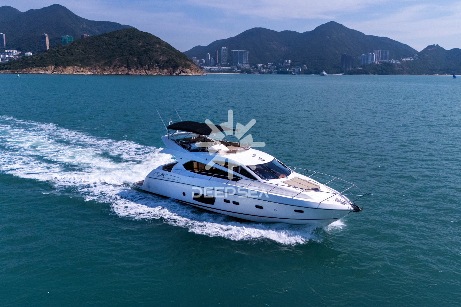 遊艇出售:2013 Sunseeker Manhattan 63 經典英倫奢華遊艇